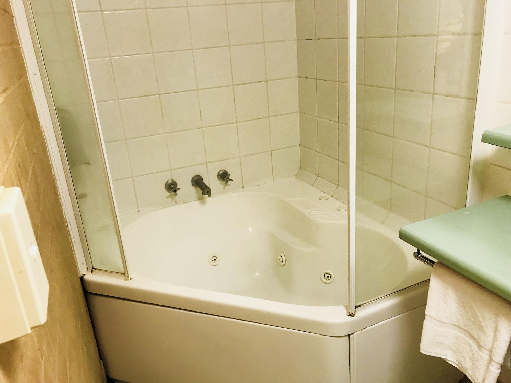 The Shamrock Hotel トゥーンバ エクステリア 写真