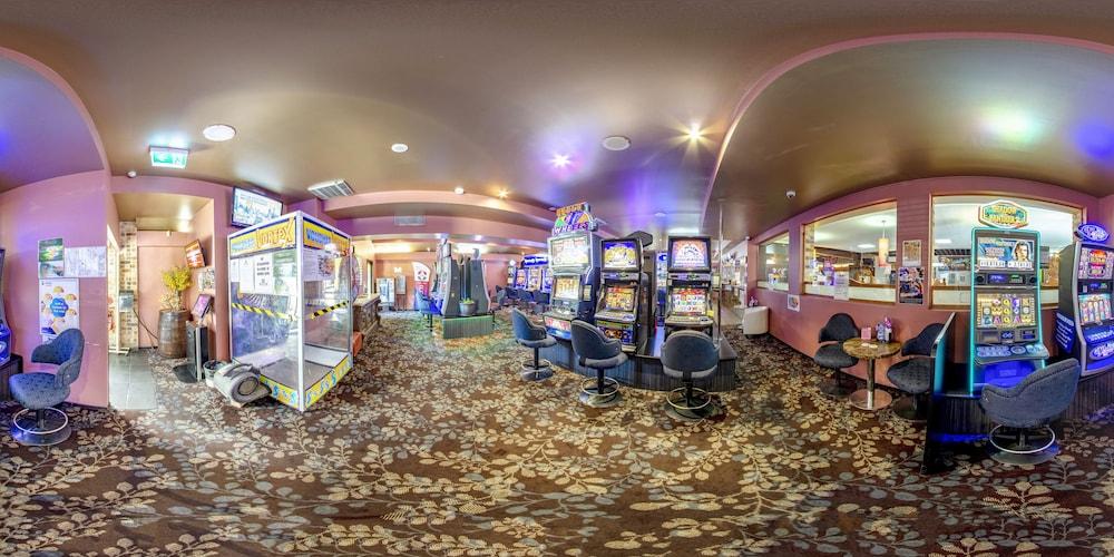 The Shamrock Hotel トゥーンバ エクステリア 写真